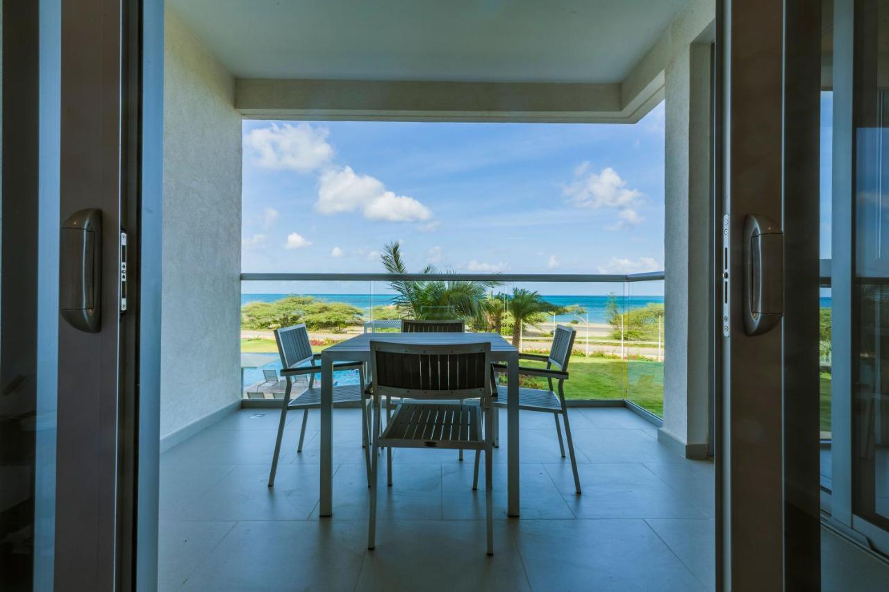 Azure Beach Residences Palm Beach Exterior photo